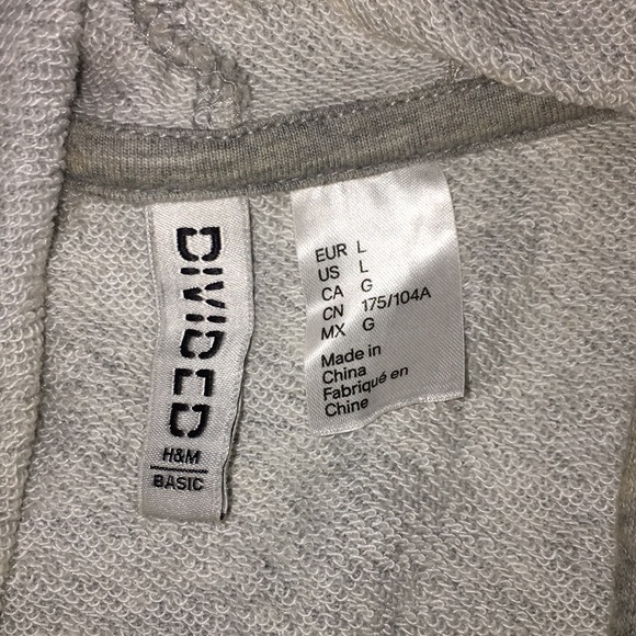 Cute Grey Cut-Off Sleeves Sweatshirt - Picture 2 of 6